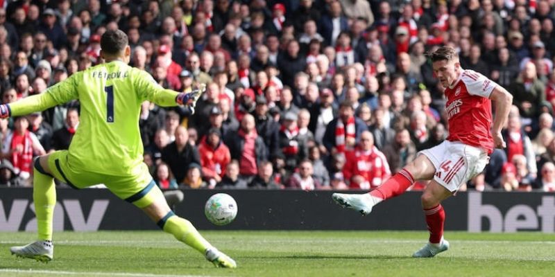 HLV Arteta và thất bại ảnh hưởng trực tiếp đến Arsenal