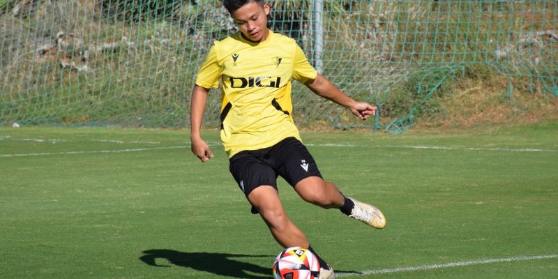 Hoàng Vĩnh Nguyên thời còn là học viên của HAGL