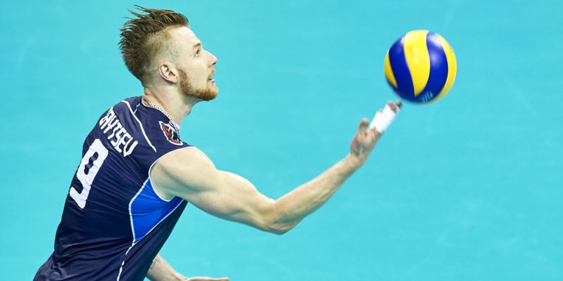 Hành trình sự nghiệp: Từ chuyền hai đến đối chuyền huyền thoại