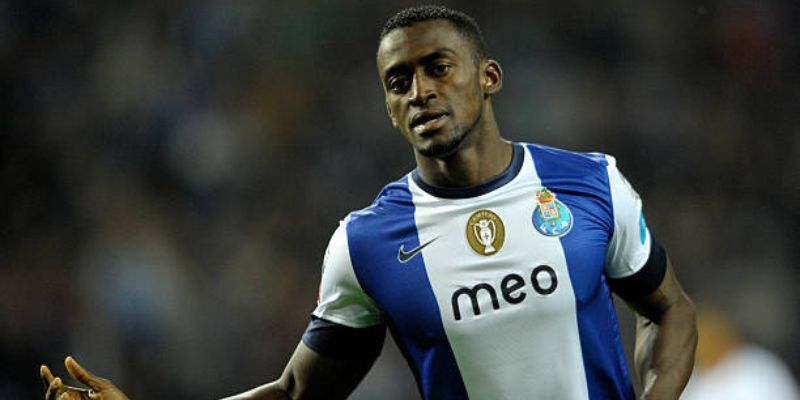 Những chấn thương dai dẳng làm gián đoạn sự nghiệp