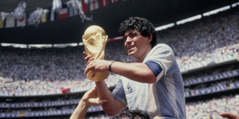 Cách rèn luyện để có kỹ thuật như Maradona