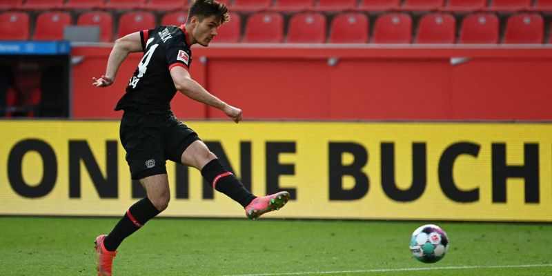 Phong Cách Thi Đấu Của Patrik Schick 