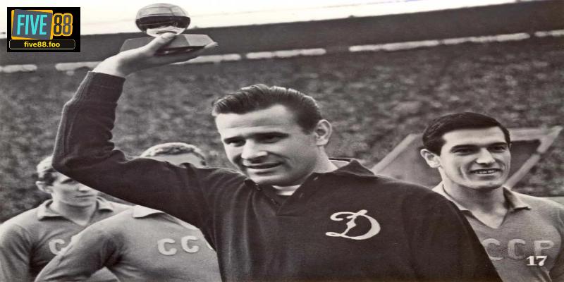 Yashin sở hữu khả năng chỉ huy hàng thủ xuất sắc