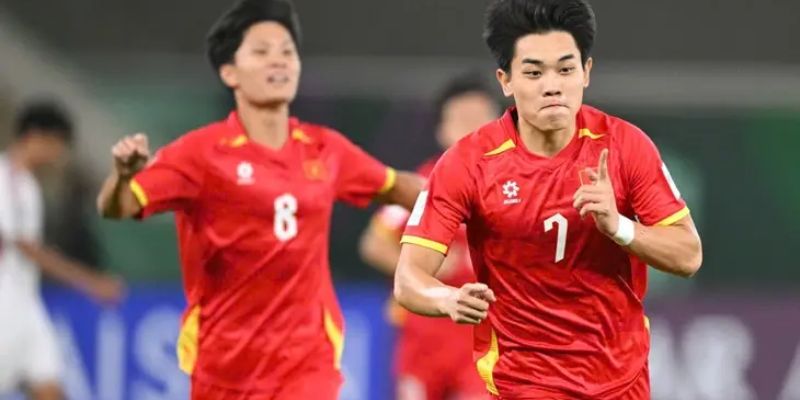 Lý do Đình Bắc cao thêm 30cm sau tuổi 14