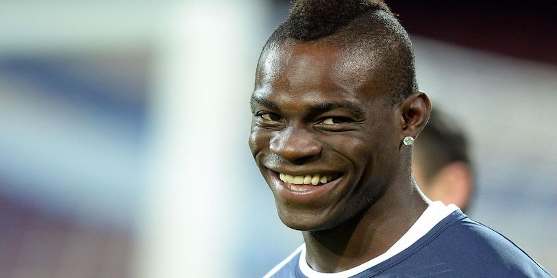 Lý do Mario Balotelli luôn gây chú ý cả trong và ngoài sân