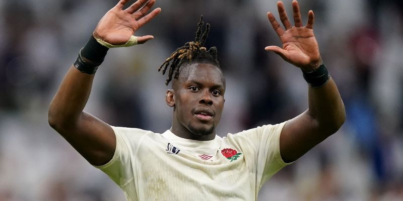 Xuất thân và nền tảng giáo dục đặc biệt