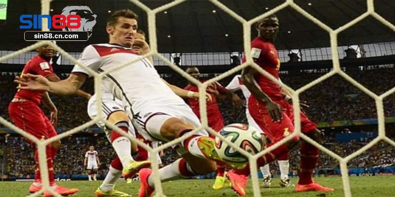 Sự nghiệp quốc tế đầy vinh quang rực rỡ