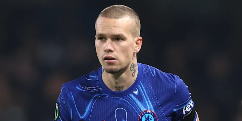 Hành Trình Sự Nghiệp Và Những Bước Tiến Quan Trọng