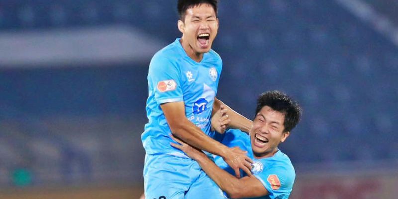 Xuân Son có bàn thắng bị hủy gây tiếc nuối lớn cho hội viên