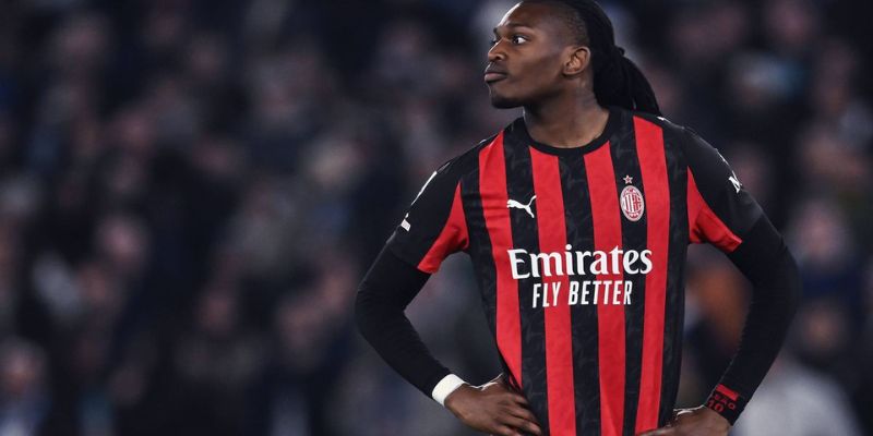 Cuộc Sống Ngoài Sân Cỏ Và Sự Phát Triển Cá Nhân