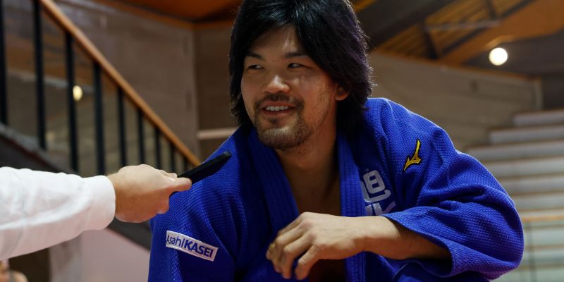 Sự nghiệp rực rỡ với bảng thành tích vô tiền khoáng hậu