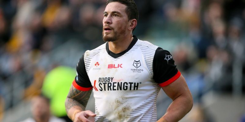 Những năm tháng đầu đời và xuất thân từ lò đào tạo New Zealand