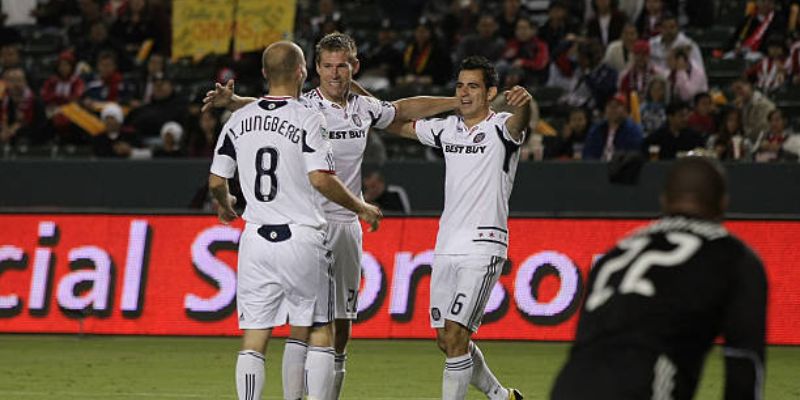 Hướng dẫn theo dõi và tìm kiếm thông tin về Brian mcbride