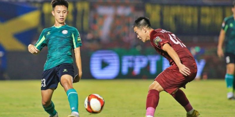 tieu su cau thu hoang vinh nguyen nghe si chan trai an tuong