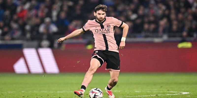 Vì sao Kvaratskhelia được đánh giá cao?