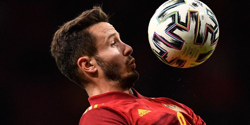 Cuộc Sống Ngoài Sân Cỏ Và Hình Ảnh Cá Nhân