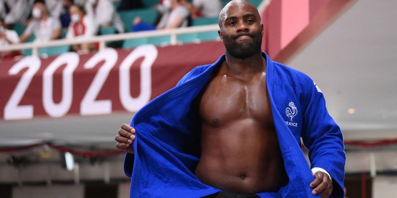 Khởi Đầu Của Một Gã Khổng Lồ