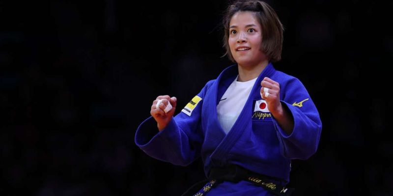 Tầm ảnh hưởng ngoài thảm đấu và định hướng tương lai