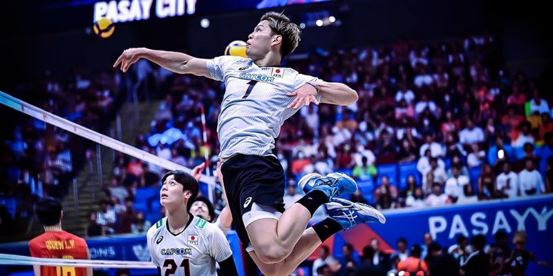 Xuất thân và những bước chạy đà từ trường học