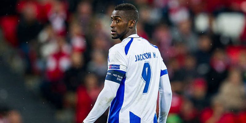 Những chấn thương dai dẳng làm gián đoạn sự nghiệp