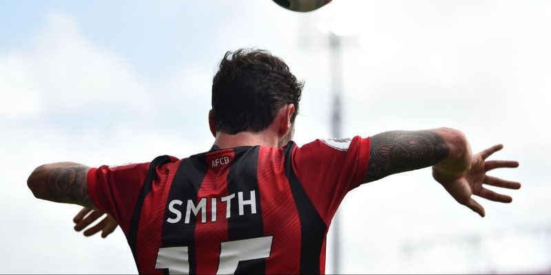 Phong Cách Thi Đấu Của Adam Smith