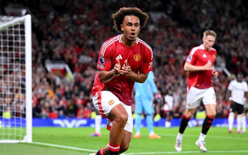 Joshua Zirkzee: Chân sút toàn năng và hành trình vươn tầm thành siêu sao thế giới