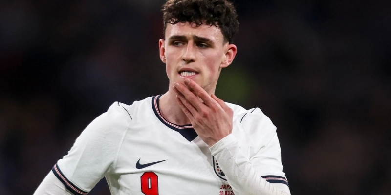 Lối chơi kỹ thuật của Phil Foden mang lại cảm xúc đặc biệt