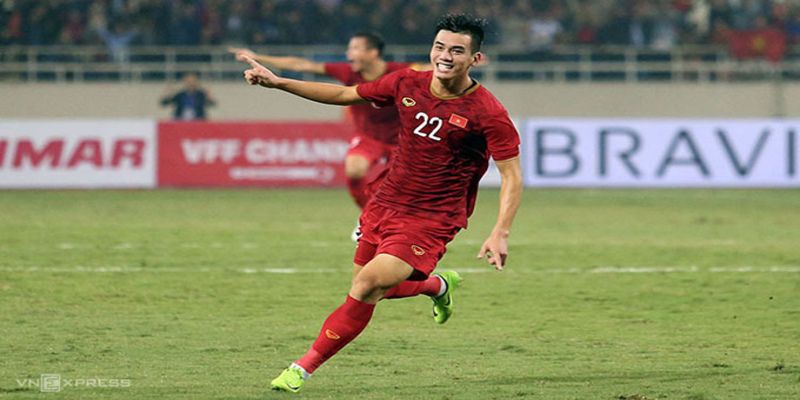 Tổng Quan Về Nguyễn Tiến Linh