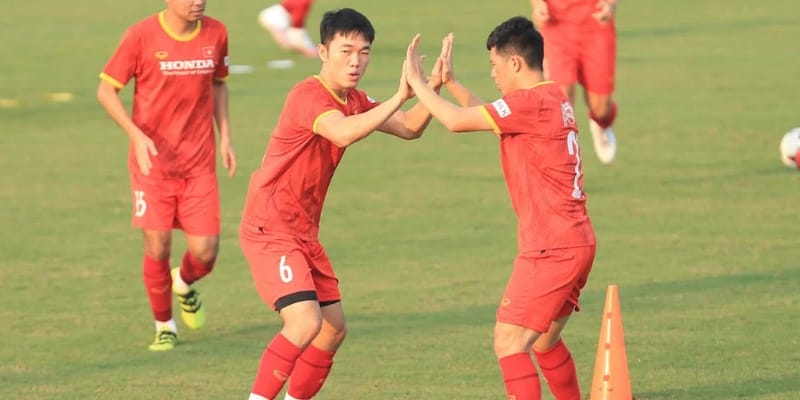 Xuân Trường trong màu áo đội tuyển Việt Nam đầy tự hào