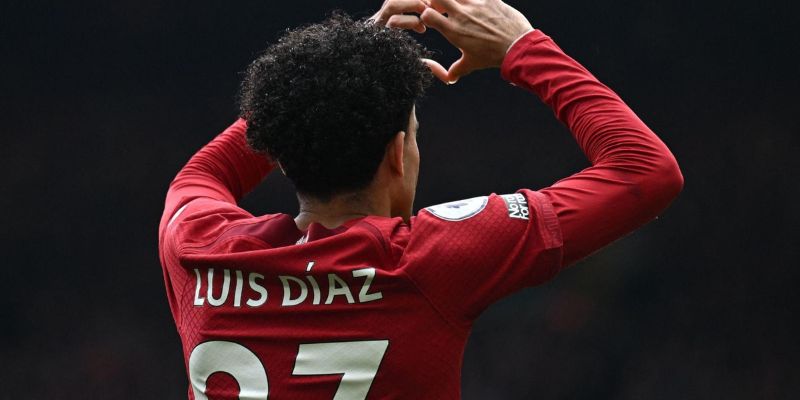 Sự Nghiệp Câu Lạc Bộ Của Luis Diaz