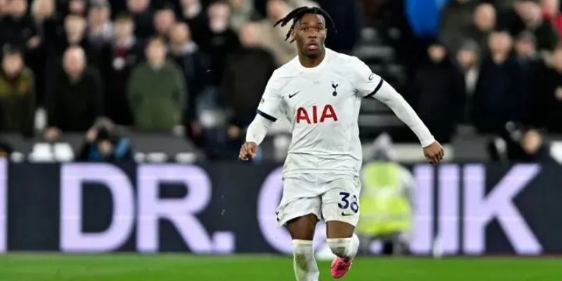 Bứt Phá Trong Màu Áo Udinese