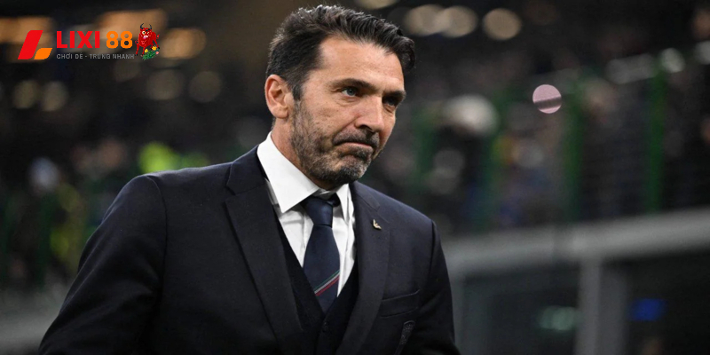 Khoảnh khắc Buffon cùng tuyển Ý năm 2006