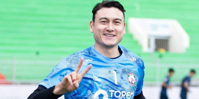 Những năm tháng khó khăn trên con đường theo đuổi bóng đá chuyên nghiệp