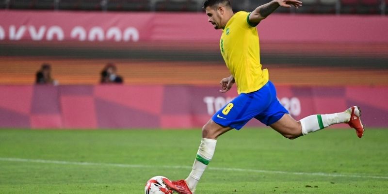 Bruno Guimarães và chặng đường phát triển sự nghiệp ấn tượng