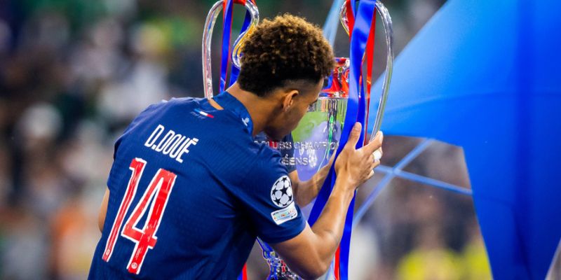 Nguồn Cội Gia Đình Và Bước Khởi Đầu Tại Lò Đào Tạo Rennes