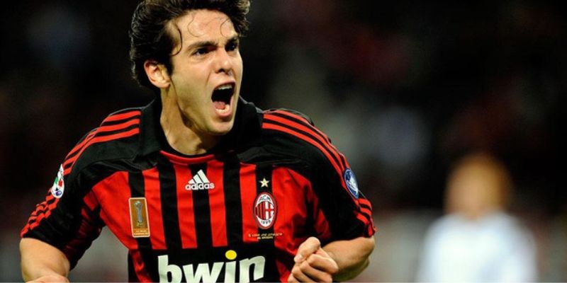 Bệ phóng thành Milan: Niềm tin, chiến thuật và khát vọng phục sinh