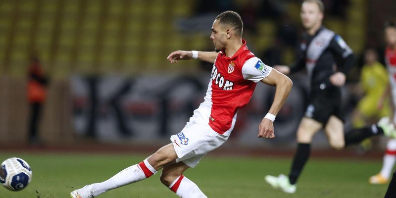 Đánh Giá Tổng Thể Về Layvin Kurzawa