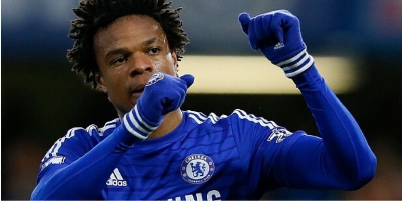 Chinh phục nước Anh: QPR, Newcastle, Chelsea và Crystal Palace
