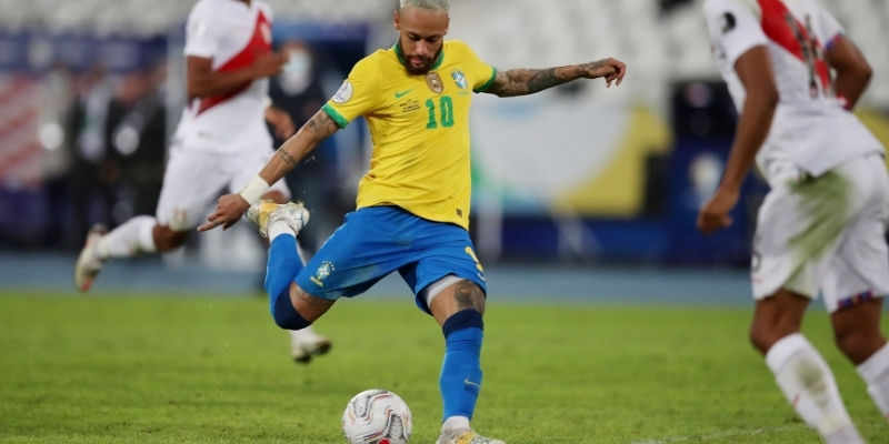 Chân sút tài ba trưởng thành từ lò đào tạo Brazil