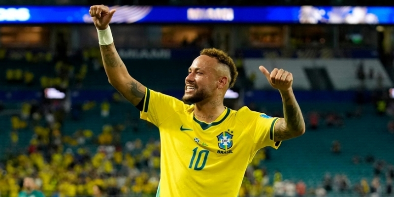 Chặng đường cống hiến đầy vinh quang của siêu sao Neymar