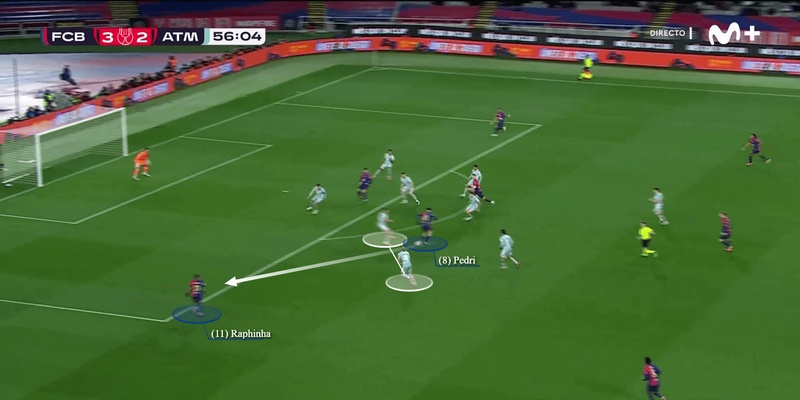Sơ đồ 4-3-3 với cách bố trí đội hình cân bằng