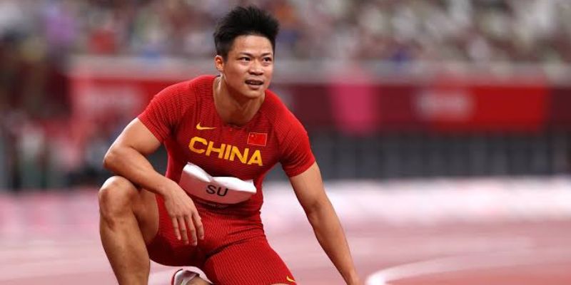 Sau khi gia nhập đội tuyển trẻ, Su Bingtian nhanh chóng khẳng định tài năng nhờ tốc độ phát triển vượt bậc.