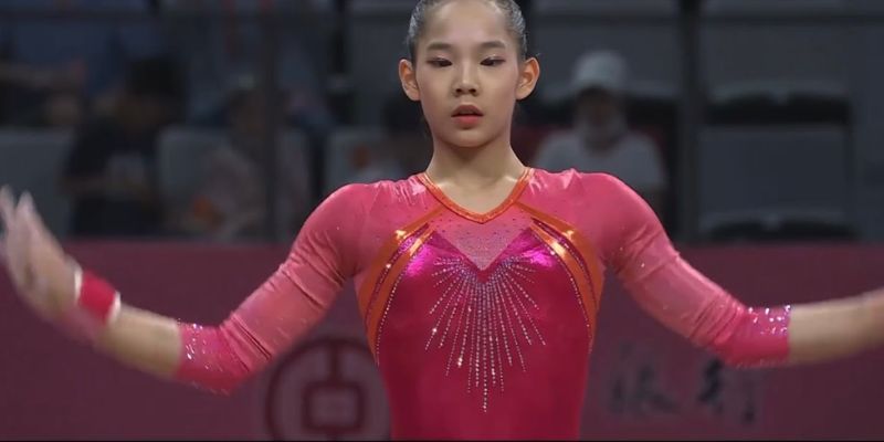 Tang Xijing được đánh giá là vận động viên có phong cách thi đấu toàn diện.