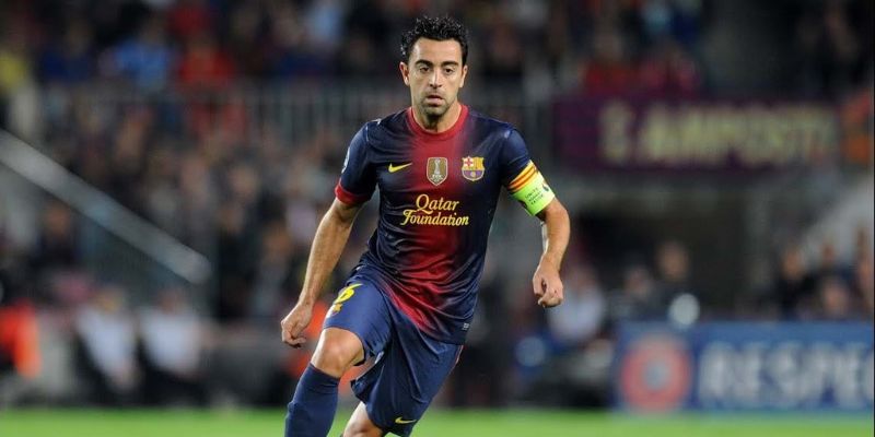 Phong cách thi đấu biến Xavi thành chuẩn mực của vị trí tiền vệ trung tâm