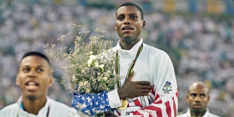 Carl Lewis tạo dấu ấn lớn tại Olympic 1984