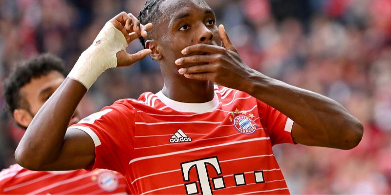 Mathys Tel là ai? Tiểu sử và sự nghiệp ban đầu tại Rennes
