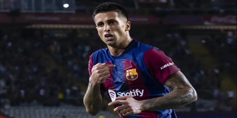 Phong cách thi đấu táo bạo của João Cancelo được đánh giá cao