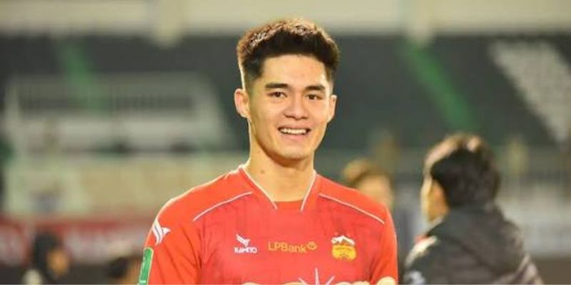 Không phải trận nào cũng rực rỡ nhưng lần nào cũng mang theo một bài học