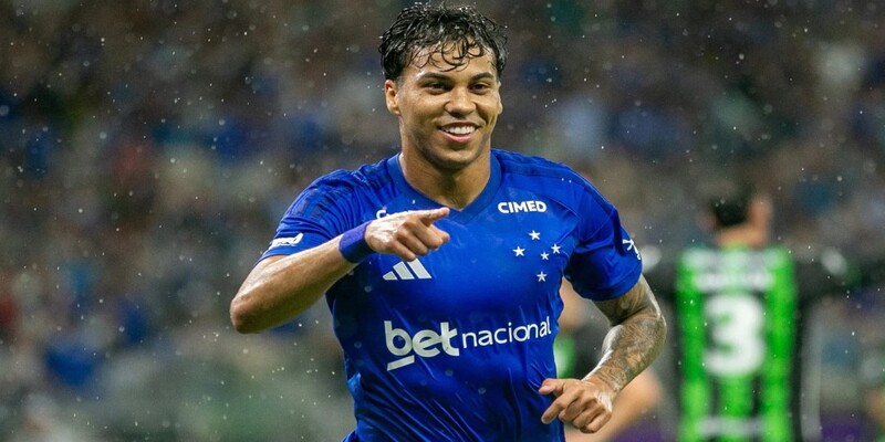 Khởi đầu tại Santos và bước tiến lên đội một