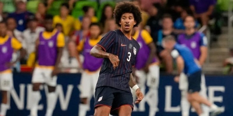 Chris Richards cùng những dấu mốc phát triển sự nghiệp